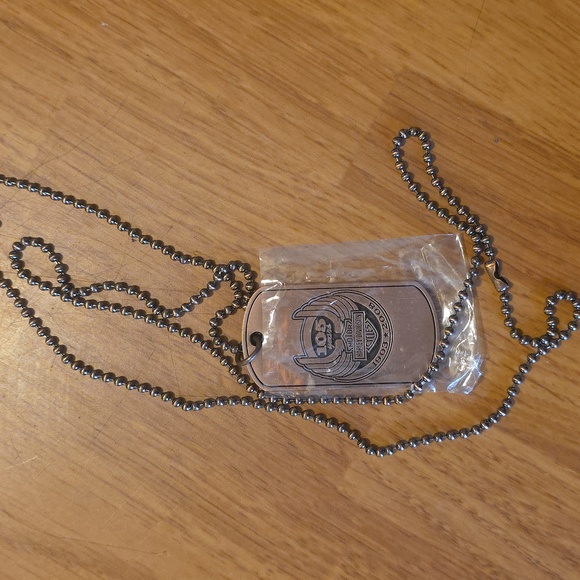 Harley-Davidson 105th Anniversary Gold Dog Tag - Picture 3 of 4